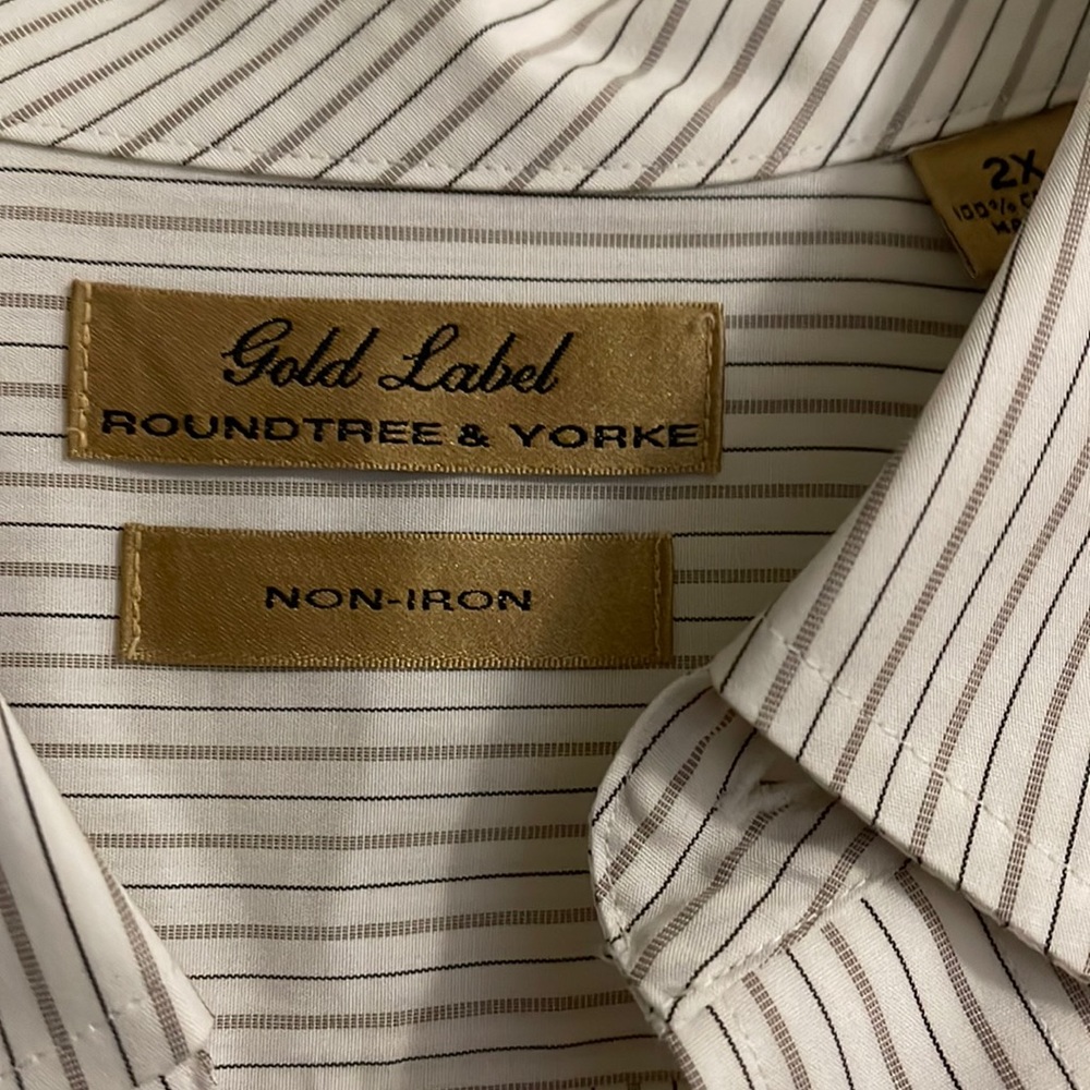 Mens short sleeve button shirt